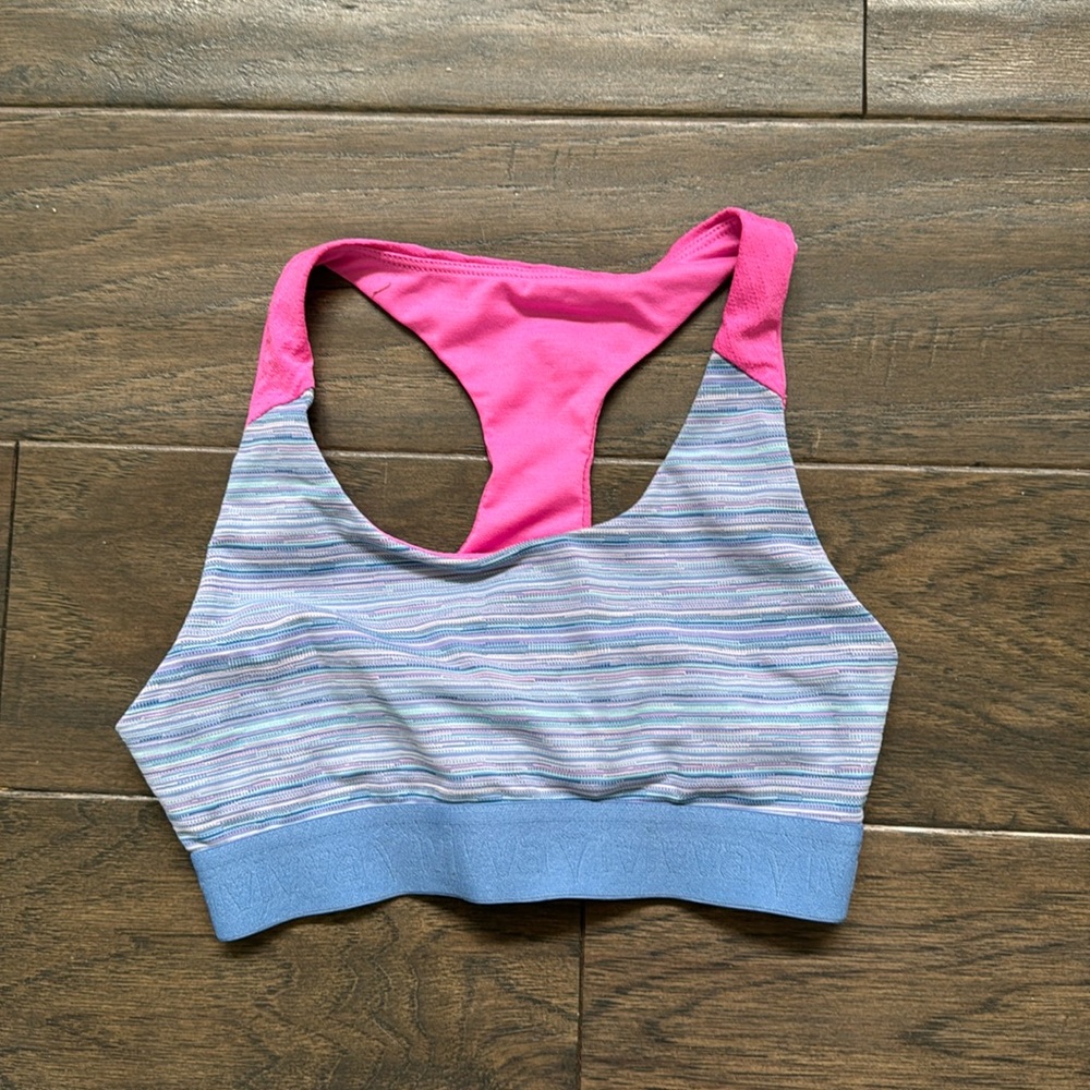 Ivivva sports bra
